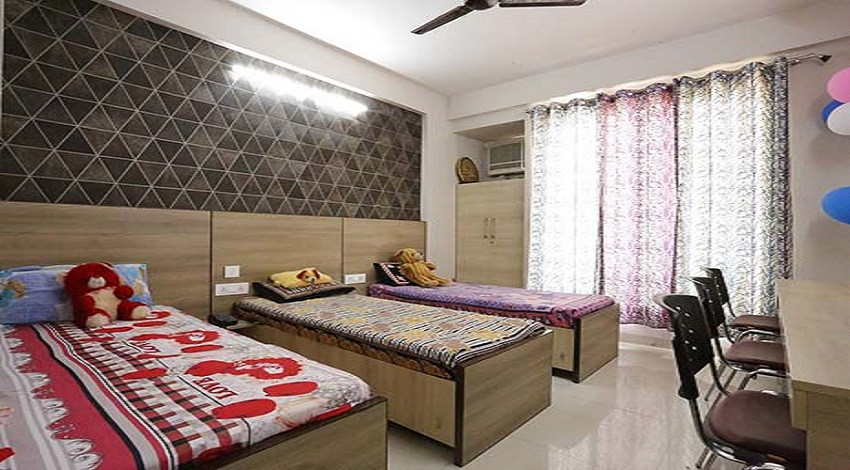 Nalanda Heaven Girls Hostel Block A Best Hostel In Greater Noida Greater Noida Hostel Room 