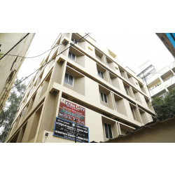 Metro City Hostel logo 